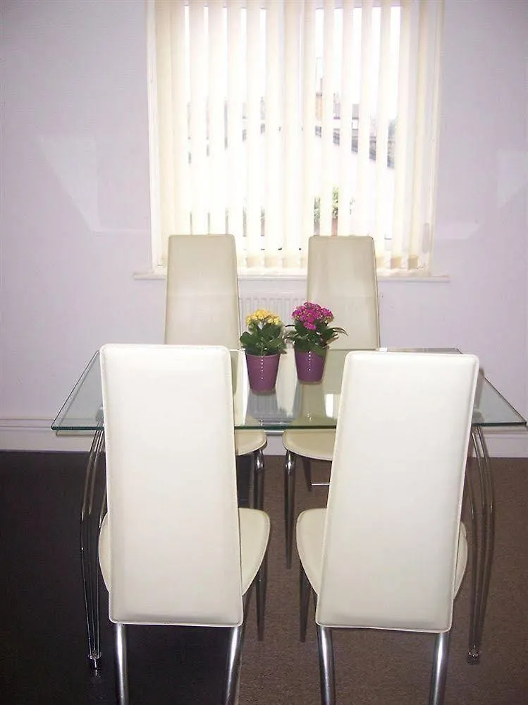 Oyo Arinza Apartments, Liverpool 3*,  United Kingdom