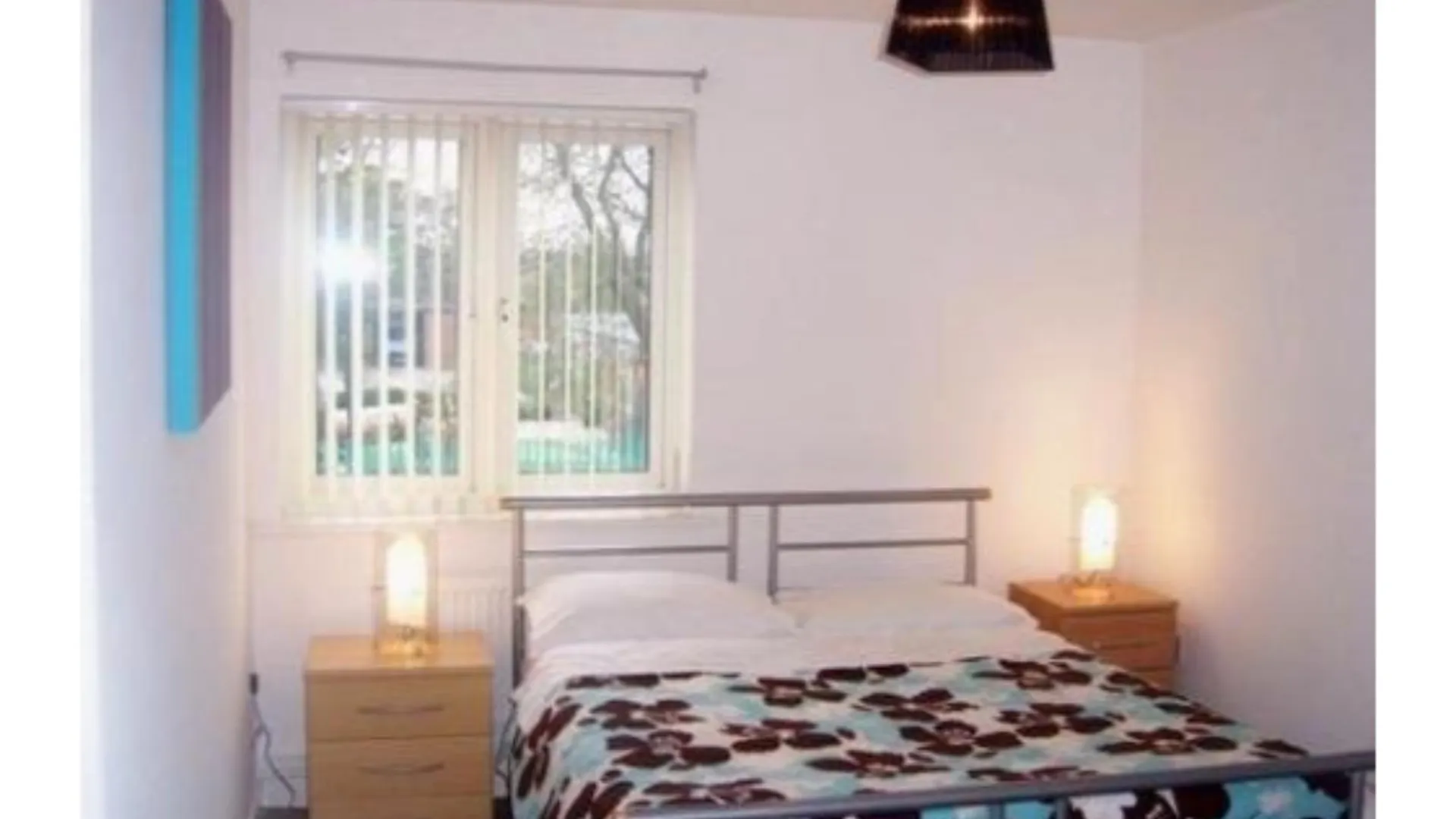 *** Hotel Oyo Arinza Apartments, Liverpool United Kingdom