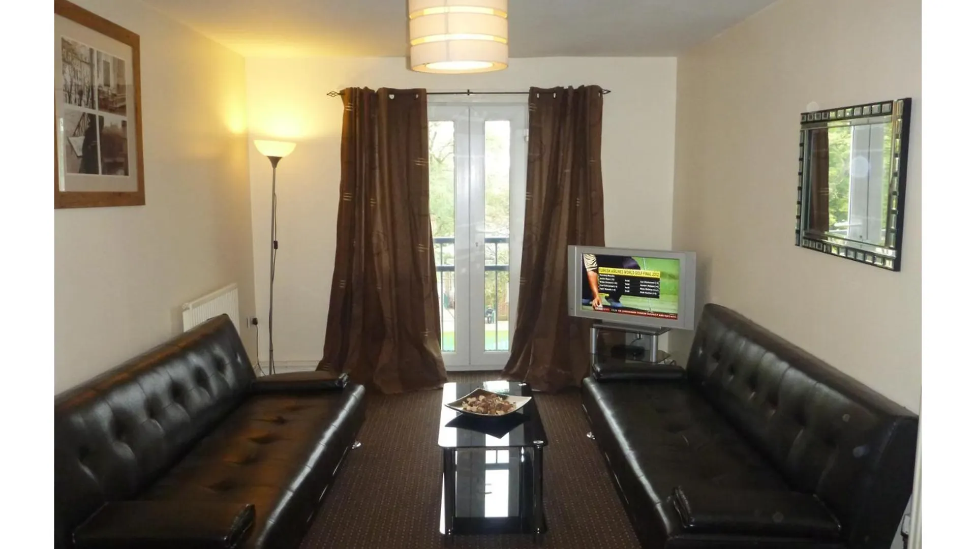 Oyo Arinza Apartments, Liverpool 3*,
