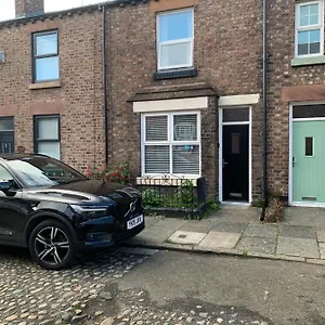 Holiday home Liverpool